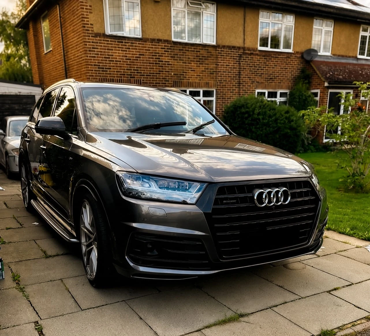 Audi Q7 after detailing